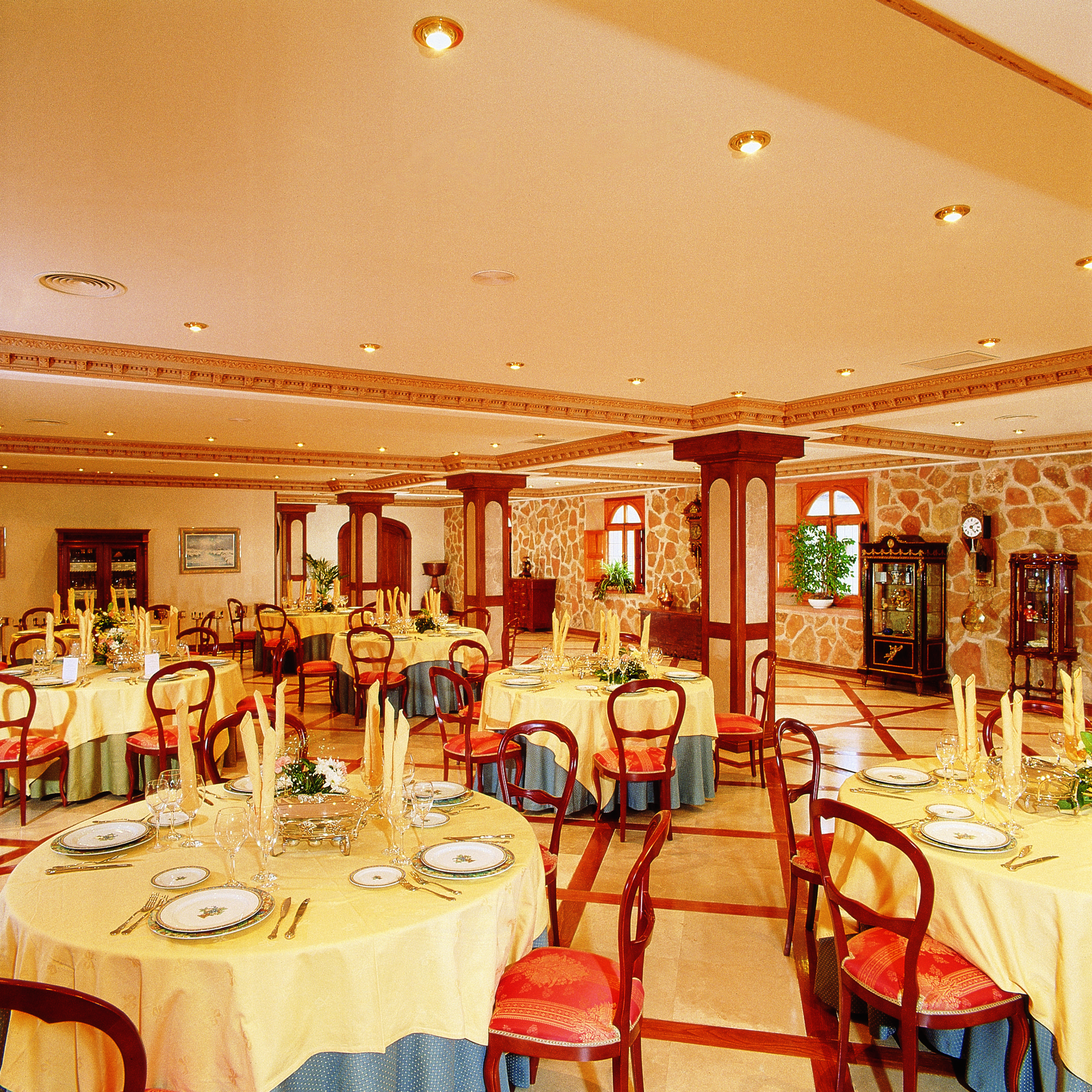 Hotel Torremilanos Аранда-де-Дуэро Экстерьер фото